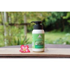 น้ำมันนวดตัวอโรม่า  กลิ่นตะไคร้หอม (Aromatherapy Massage oil - CITRONELLA OIL)